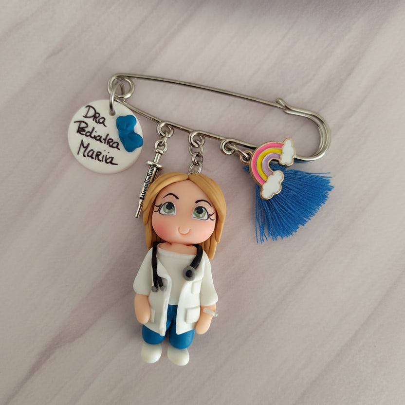 Pregadeira ou Porta-Chaves Médicas ou Médicos - Artesanal em Biscuit